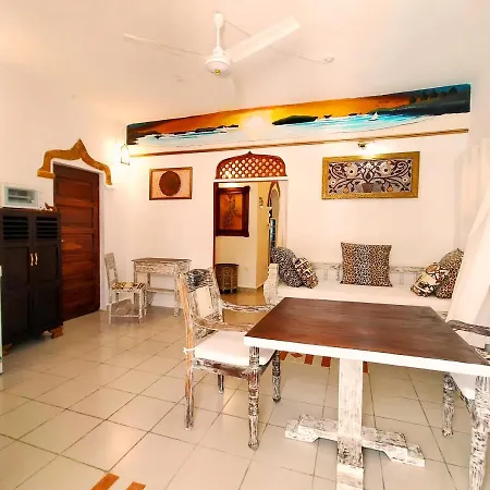 Watamu Solana Apartments Exterior photo