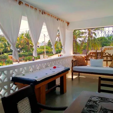 Watamu Solana Apartments Exterior photo