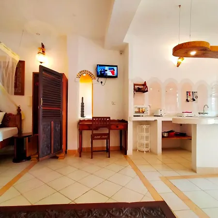 Watamu Solana Apartments Exterior photo