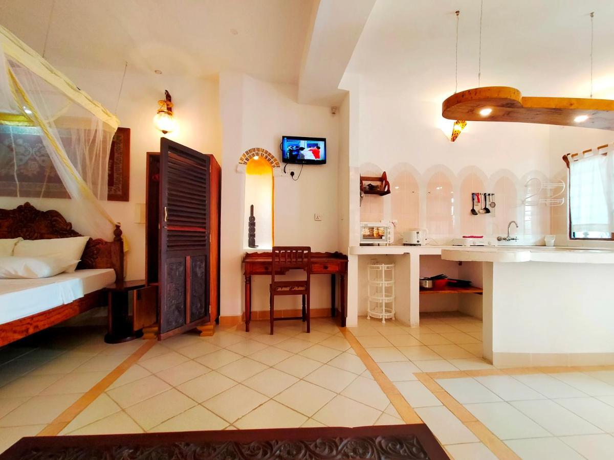 Solana Watamu